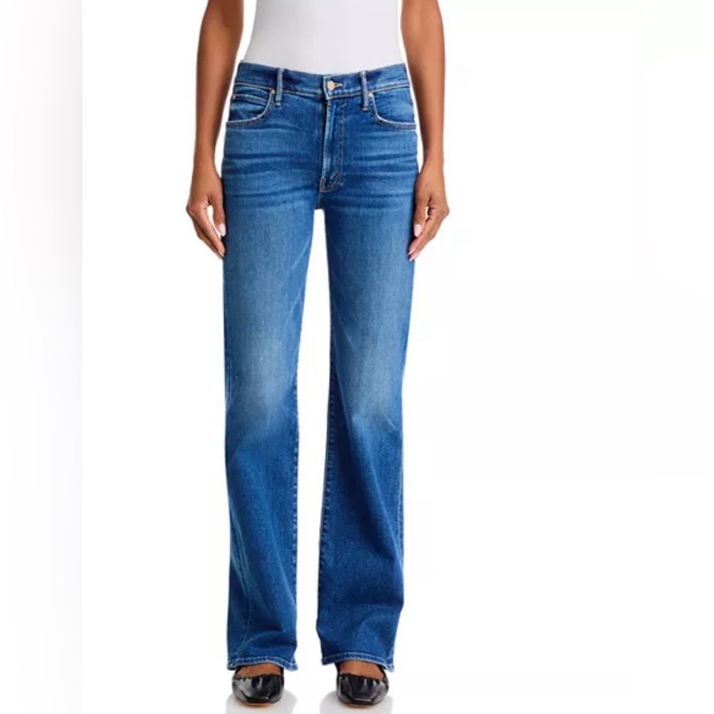MOTHER Kick It jeans in Grasping at Straws